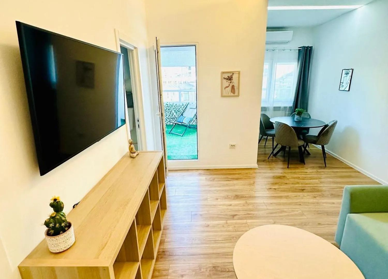 Hacienda Romana - Apartment Bucharest