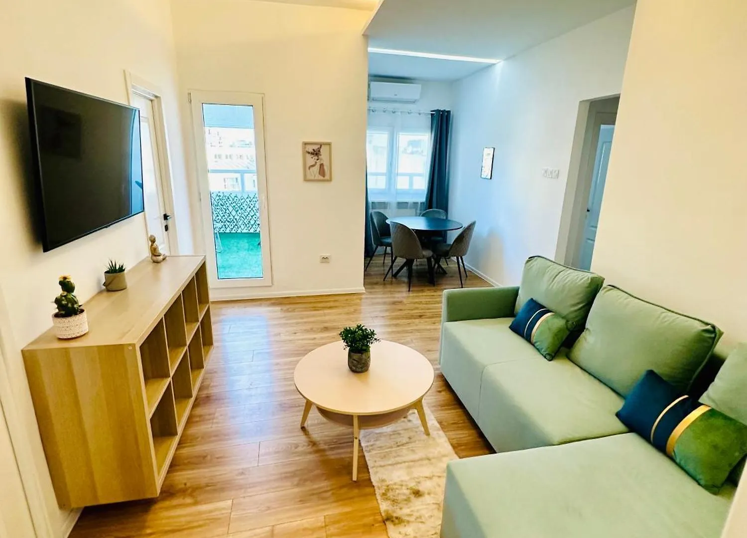 Hacienda Romana - Apartment Bucharest Romania