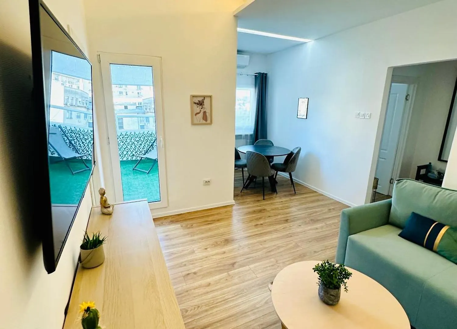 Hacienda Romana - Apartment Bucharest